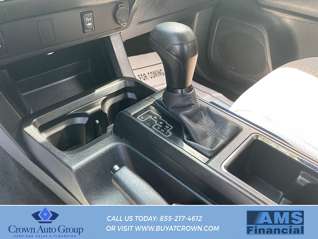 2017 Toyota Tacoma SR - Photo 14