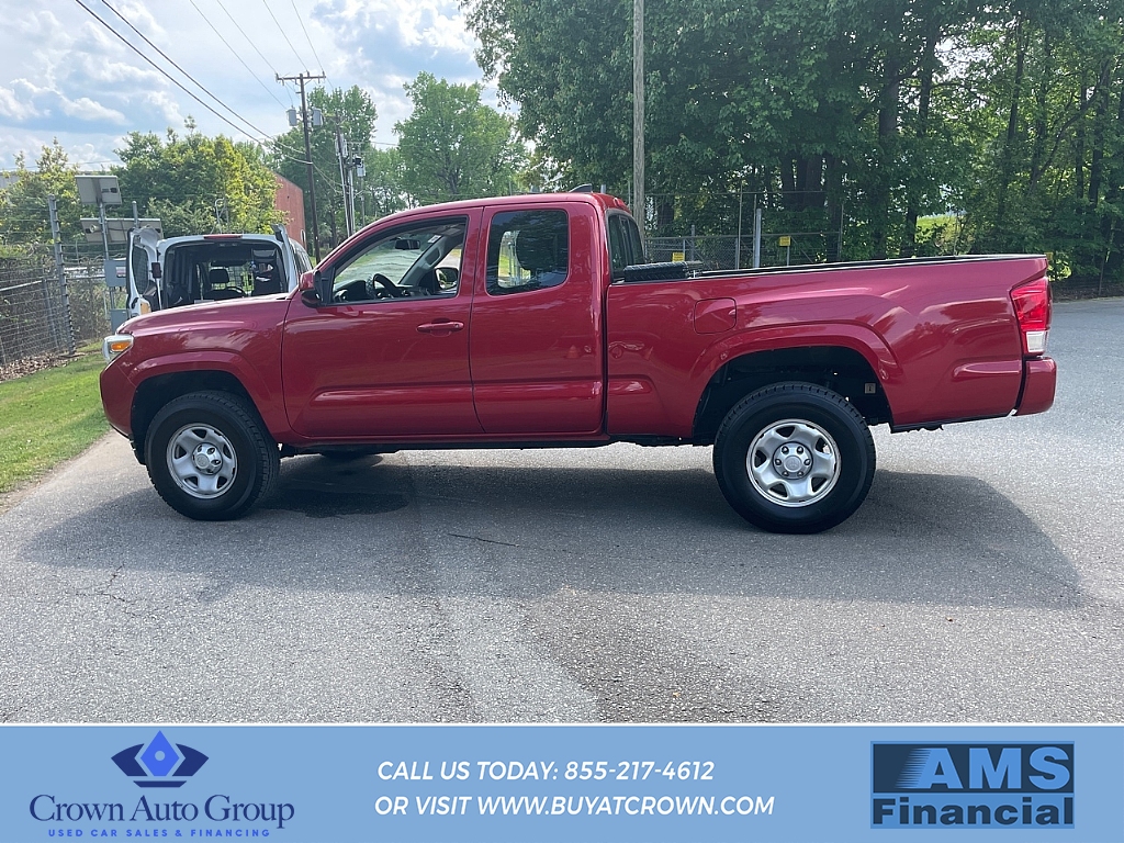 2017 Toyota Tacoma SR - Photo 9